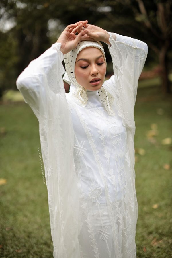 FIORA LACEY KAFTAN