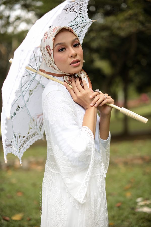 GRACE LACEY CARDIGAN