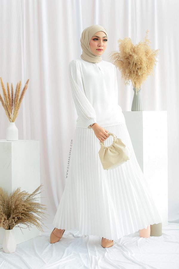PLEATED SKIRT - WHITE