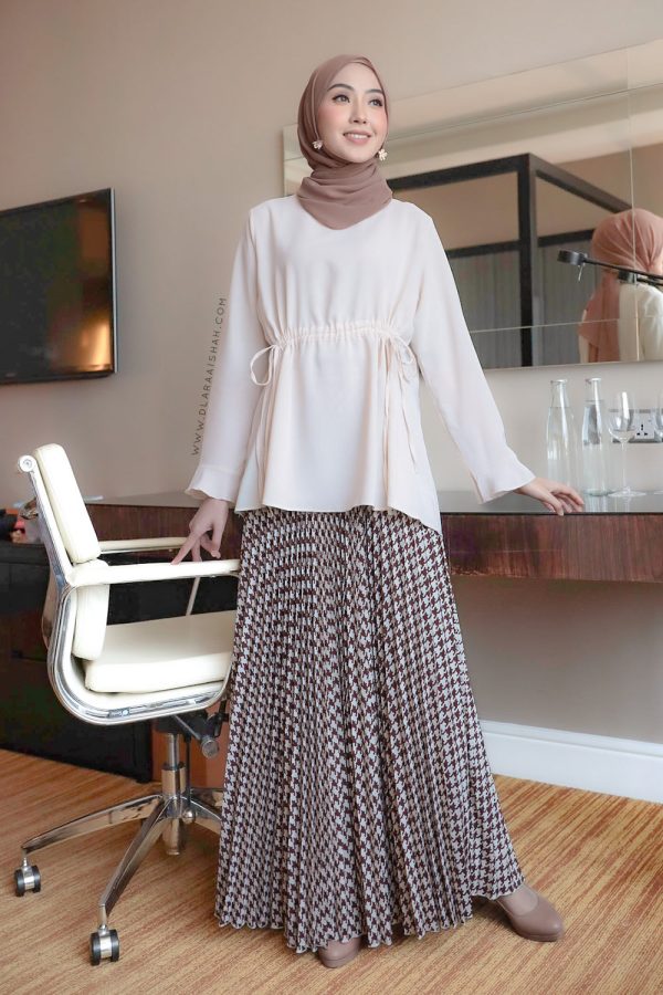 CHECKED PLEATED SKIRT - NUDE BROWN