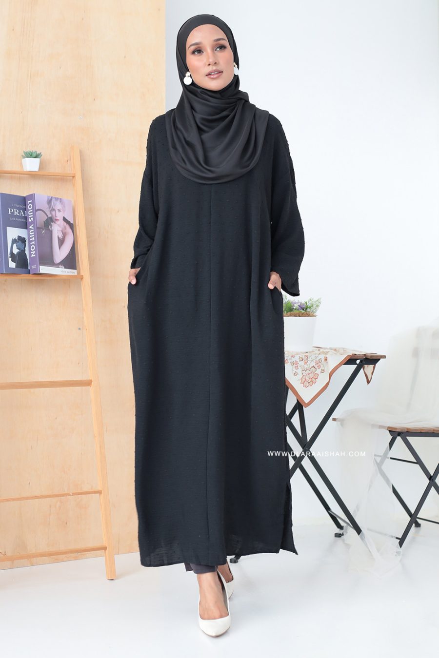 DEENA QUFTAN - BLACK