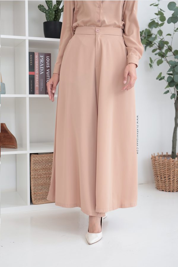 HANNAH PALAZO - NUDE