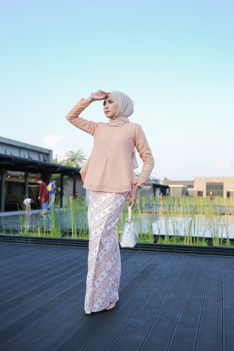 KESUMA KURUNG - PEACH
